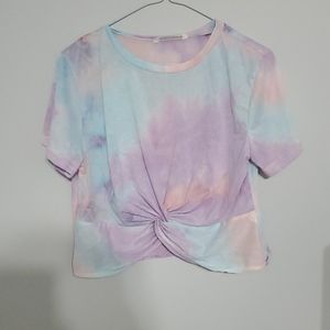 💫 2/$25 • Cropped tiedye top